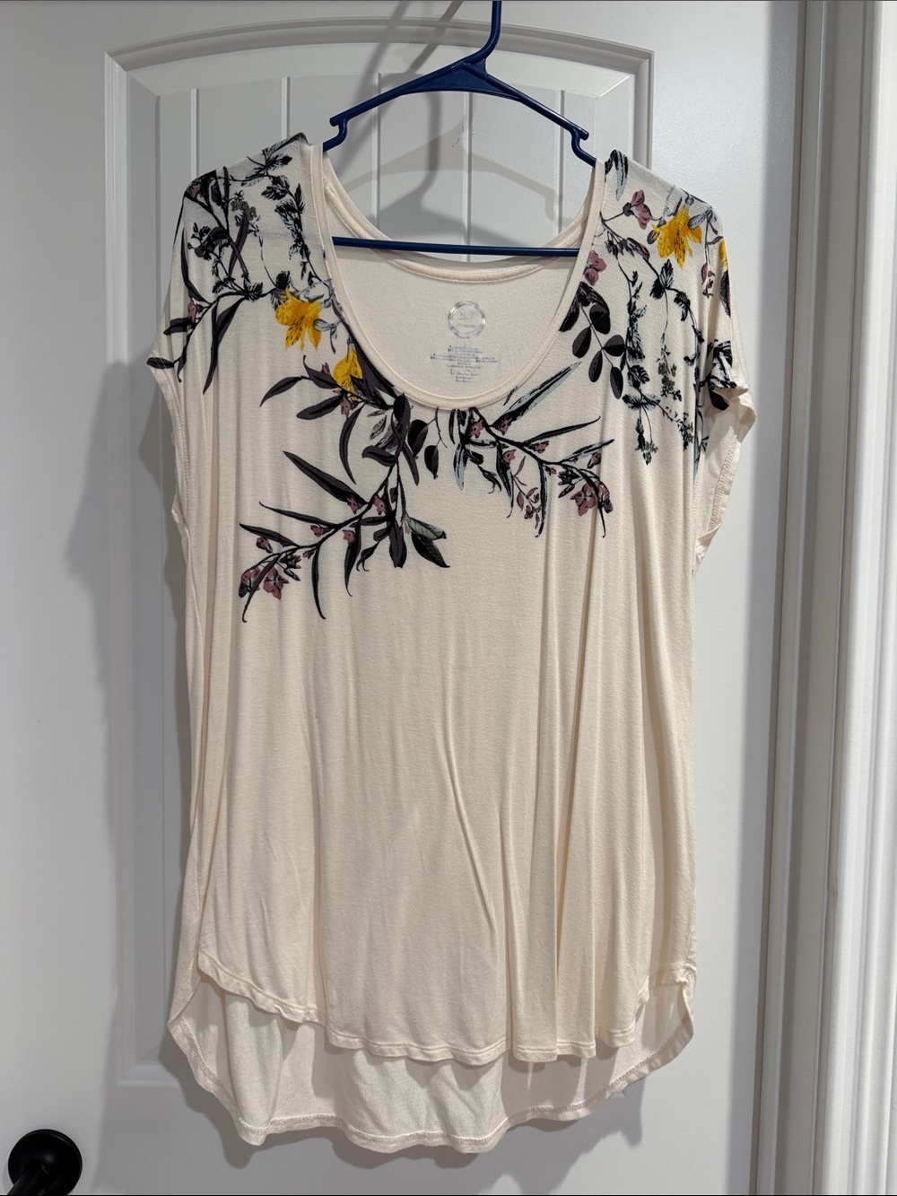 Cream Floral Scoop-Neck Tunic Top with Yellow Accents